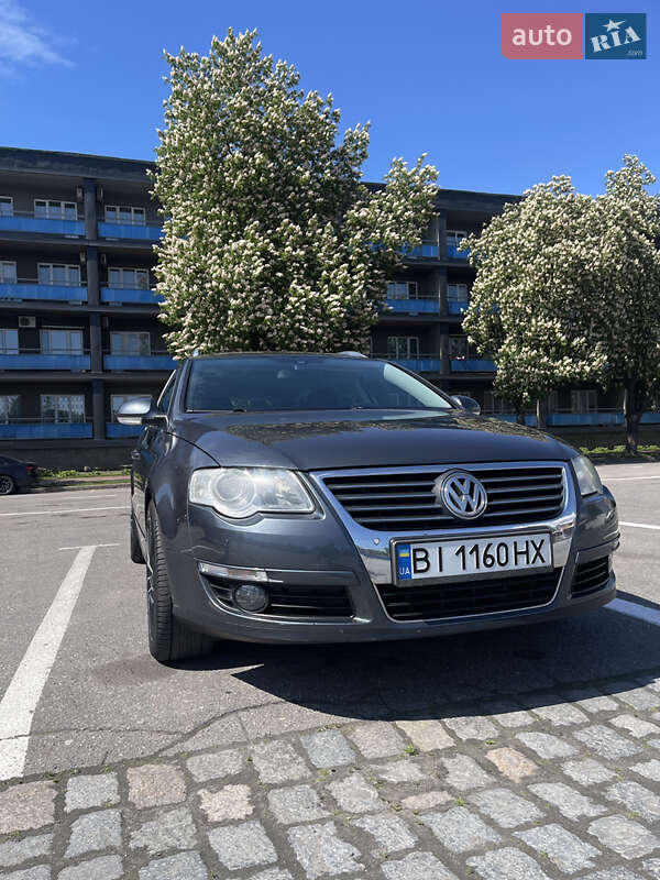 Универсал Volkswagen Passat 2010 в Кременчуге