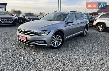 Універсал Volkswagen Passat 2019 в Бродах