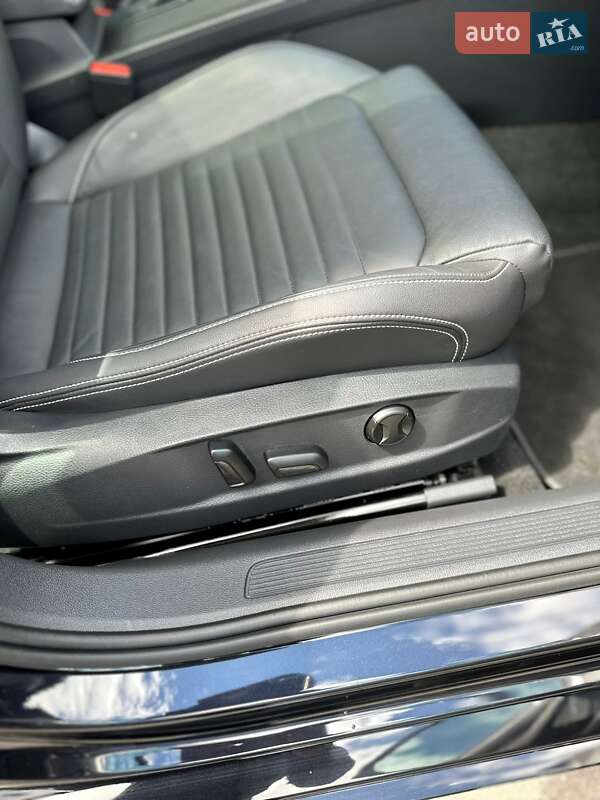 Універсал Volkswagen Passat 2021 в Дніпрі