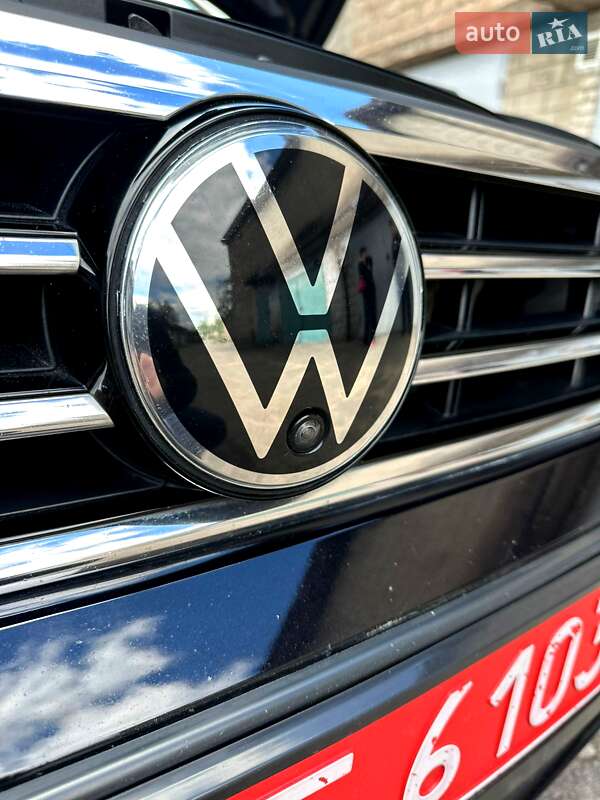 Універсал Volkswagen Passat 2021 в Дніпрі