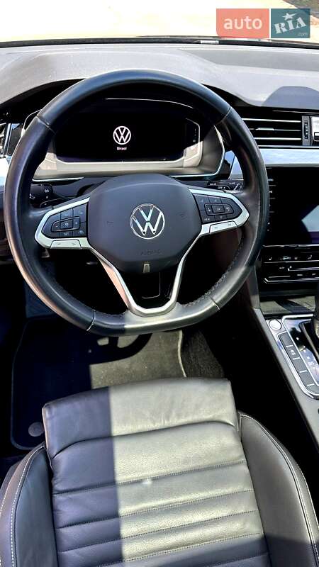 Універсал Volkswagen Passat 2021 в Дніпрі