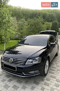 Седан Volkswagen Passat 2011 в 