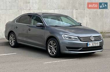 Седан Volkswagen Passat 2013 в Киеве