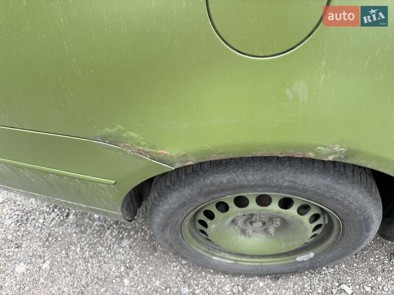 Універсал Volkswagen Passat 2006 в Києві