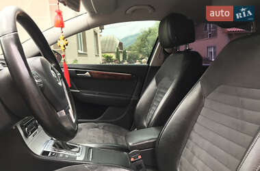 Седан Volkswagen Passat 2011 в 