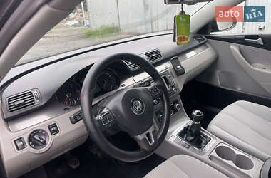 Універсал Volkswagen Passat 2010 в 