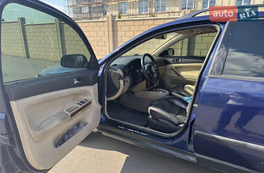 Универсал Volkswagen Passat 1999 в 