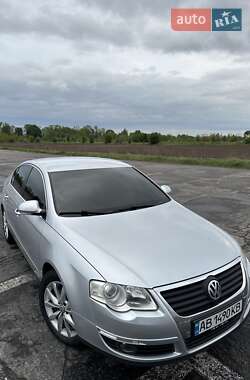 Седан Volkswagen Passat 2010 в Баре