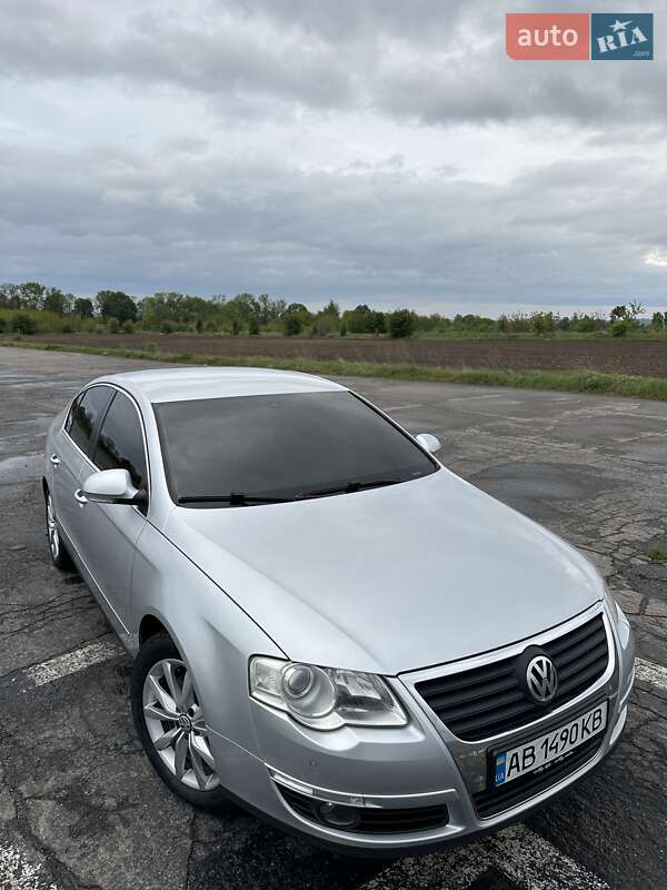 Volkswagen Passat 2010
