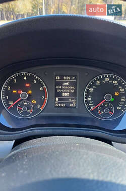 Седан Volkswagen Passat 2012 в 