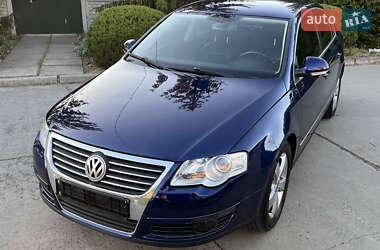 Седан Volkswagen Passat 2006 в 