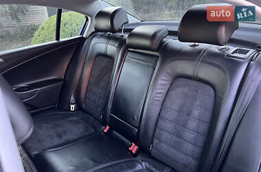 Седан Volkswagen Passat 2006 в 