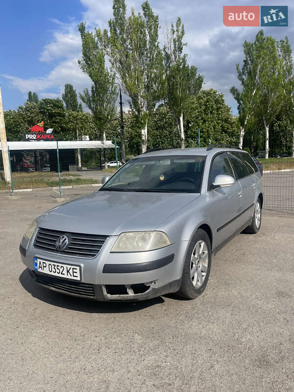 Универсал Volkswagen Passat 2004 в Запорожье
