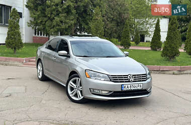 Седан Volkswagen Passat 2014 в Киеве