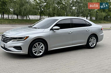 Седан Volkswagen Passat 2020 в 