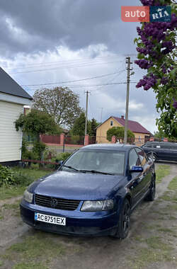 Седан Volkswagen Passat 1998 в Ковеле