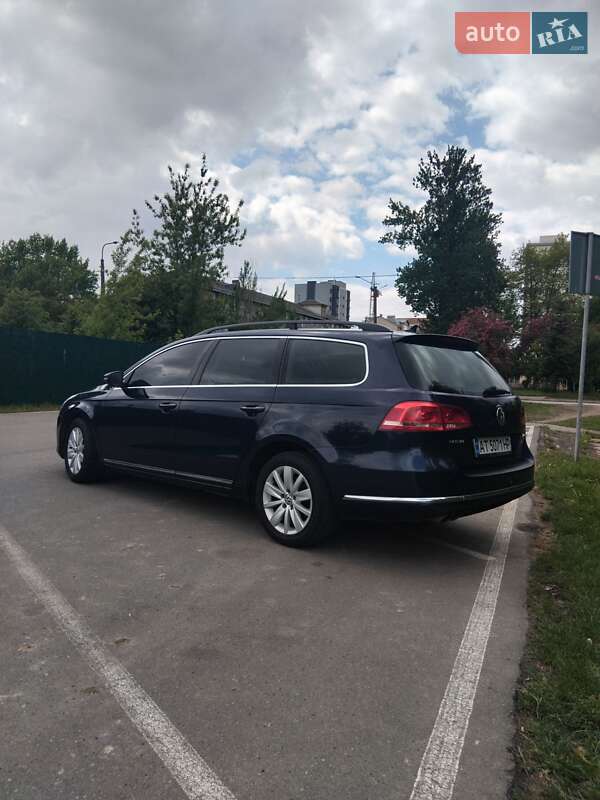 Универсал Volkswagen Passat 2013 в Ивано-Франковске