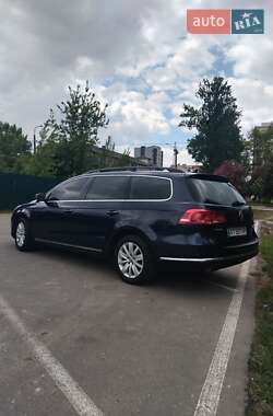 Універсал Volkswagen Passat 2013 в 