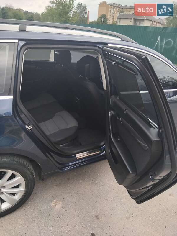 Универсал Volkswagen Passat 2013 в Ивано-Франковске