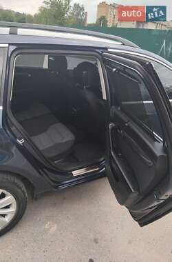 Універсал Volkswagen Passat 2013 в 