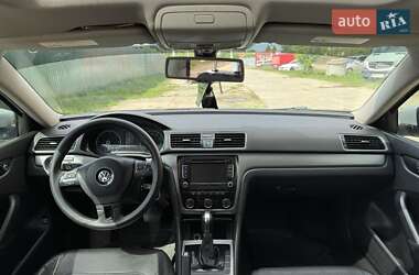 Седан Volkswagen Passat 2013 в 