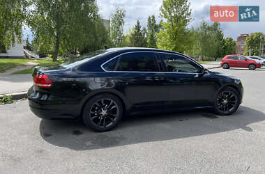 Седан Volkswagen Passat 2013 в 