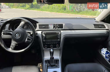 Седан Volkswagen Passat 2013 в 