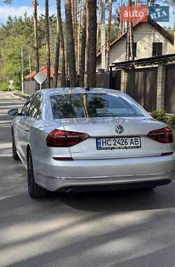 Седан Volkswagen Passat 2017 в 