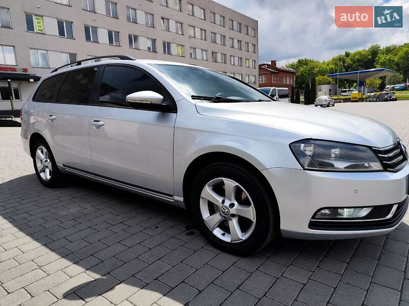 Универсал Volkswagen Passat 2012 в Львове