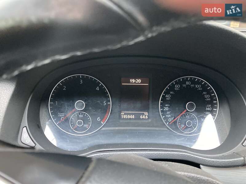Седан Volkswagen Passat 2012 в Черкасах