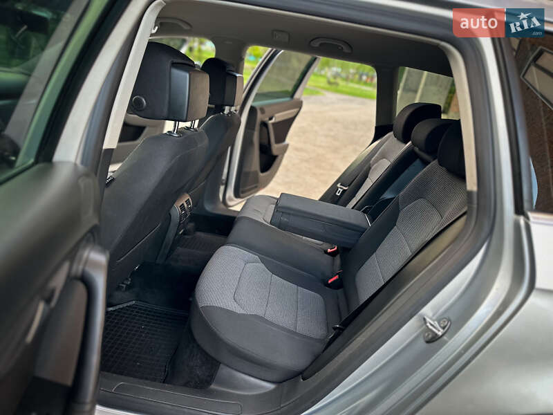 Універсал Volkswagen Passat 2010 в Хмельницькому