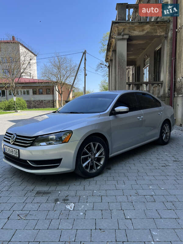 Седан Volkswagen Passat 2015 в Ходореві фото 26 Седан Volkswagen Passat 2015 в Ходореві