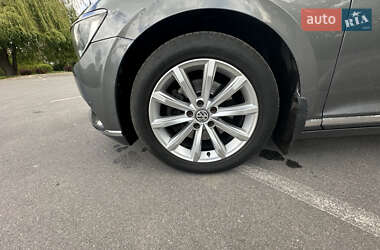 Универсал Volkswagen Passat 2015 в 