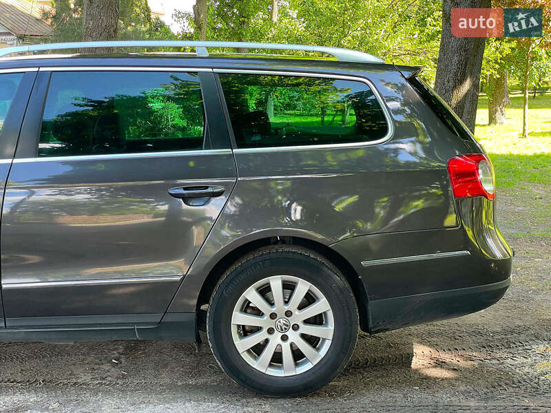 Универсал Volkswagen Passat 2007 в Киеве