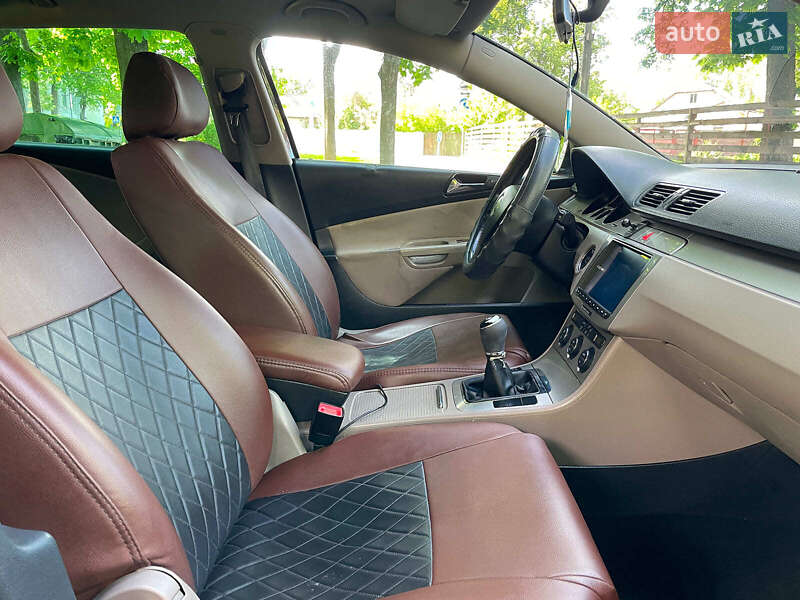 Универсал Volkswagen Passat 2007 в Киеве