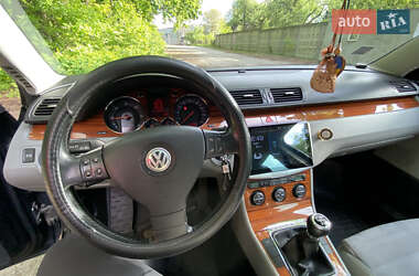 Универсал Volkswagen Passat 2005 в 