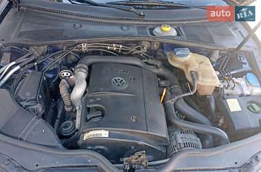 Универсал Volkswagen Passat 1998 в 