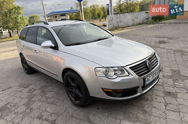 Універсал Volkswagen Passat 2007 в Дніпрі