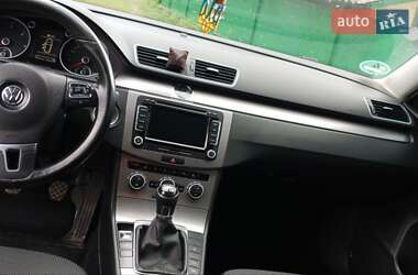 Универсал Volkswagen Passat 2013 в 