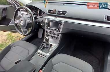 Универсал Volkswagen Passat 2013 в 