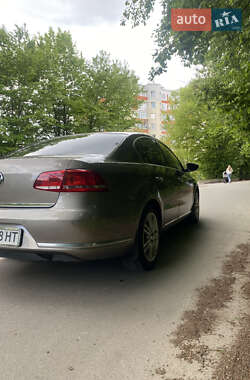Седан Volkswagen Passat 2010 в 
