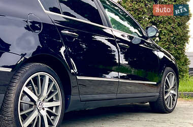 Седан Volkswagen Passat 2006 в 