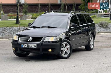 Універсал Volkswagen Passat 2002 в Звягелі