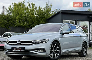 Універсал Volkswagen Passat 2022 в 