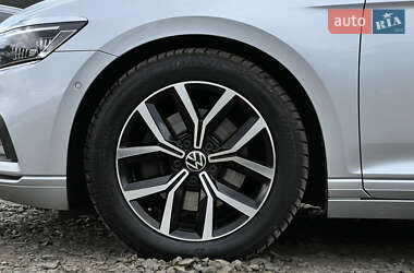 Універсал Volkswagen Passat 2022 в 