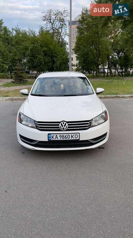 Седан Volkswagen Passat 2011 в 