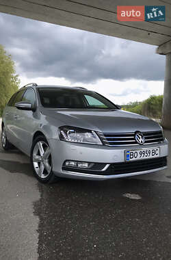Volkswagen Passat 2011