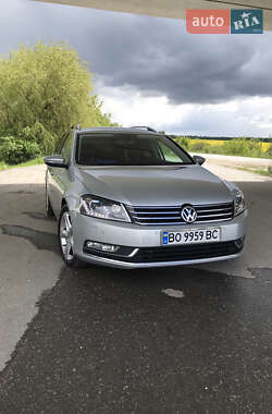 Универсал Volkswagen Passat 2011 в 