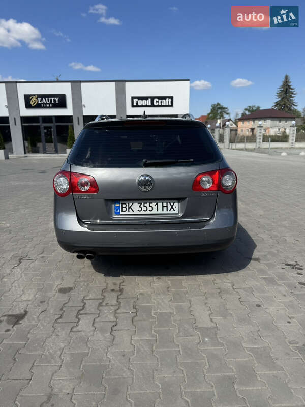 Універсал Volkswagen Passat 2006 в Млиніві