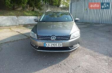 Універсал Volkswagen Passat 2011 в Києві